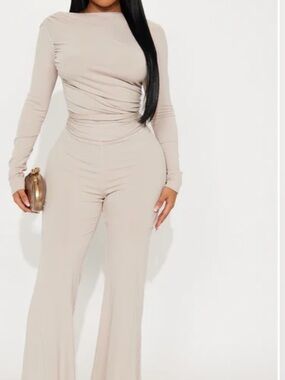 *BRAND NEW* Long Sleeve Beige Wide-Leg Jumpsuit
